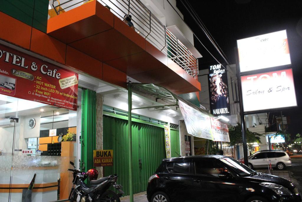 Rene Hotel Yogyakarta Exteriör bild