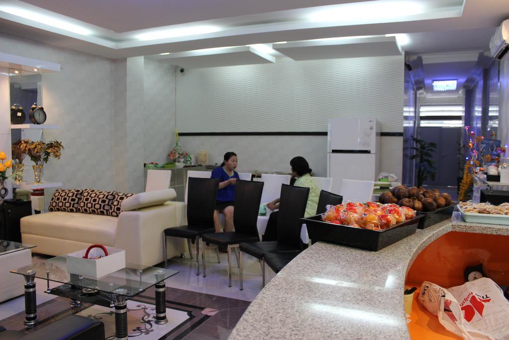 Rene Hotel Yogyakarta Exteriör bild