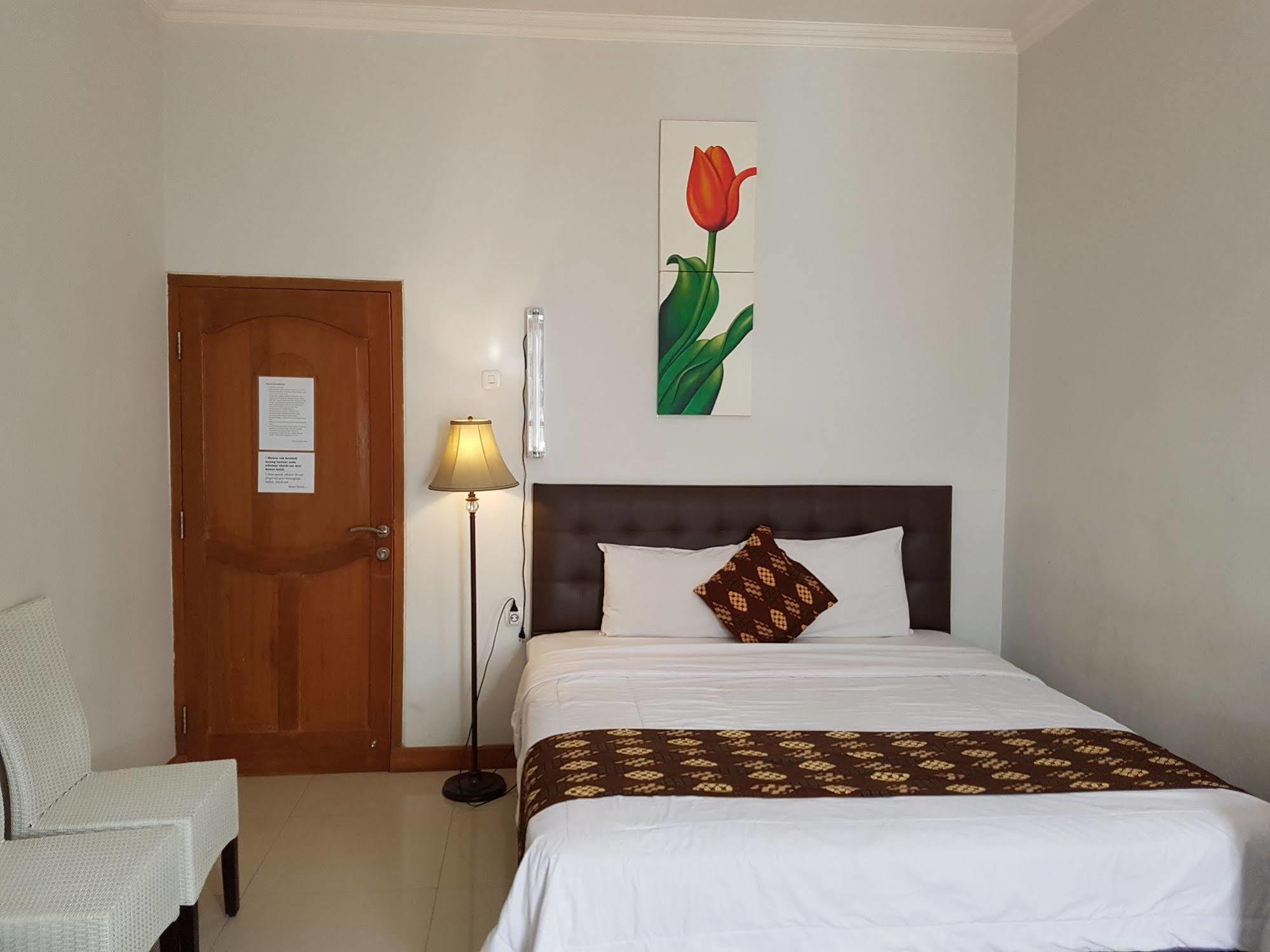 Rene Hotel Yogyakarta Exteriör bild