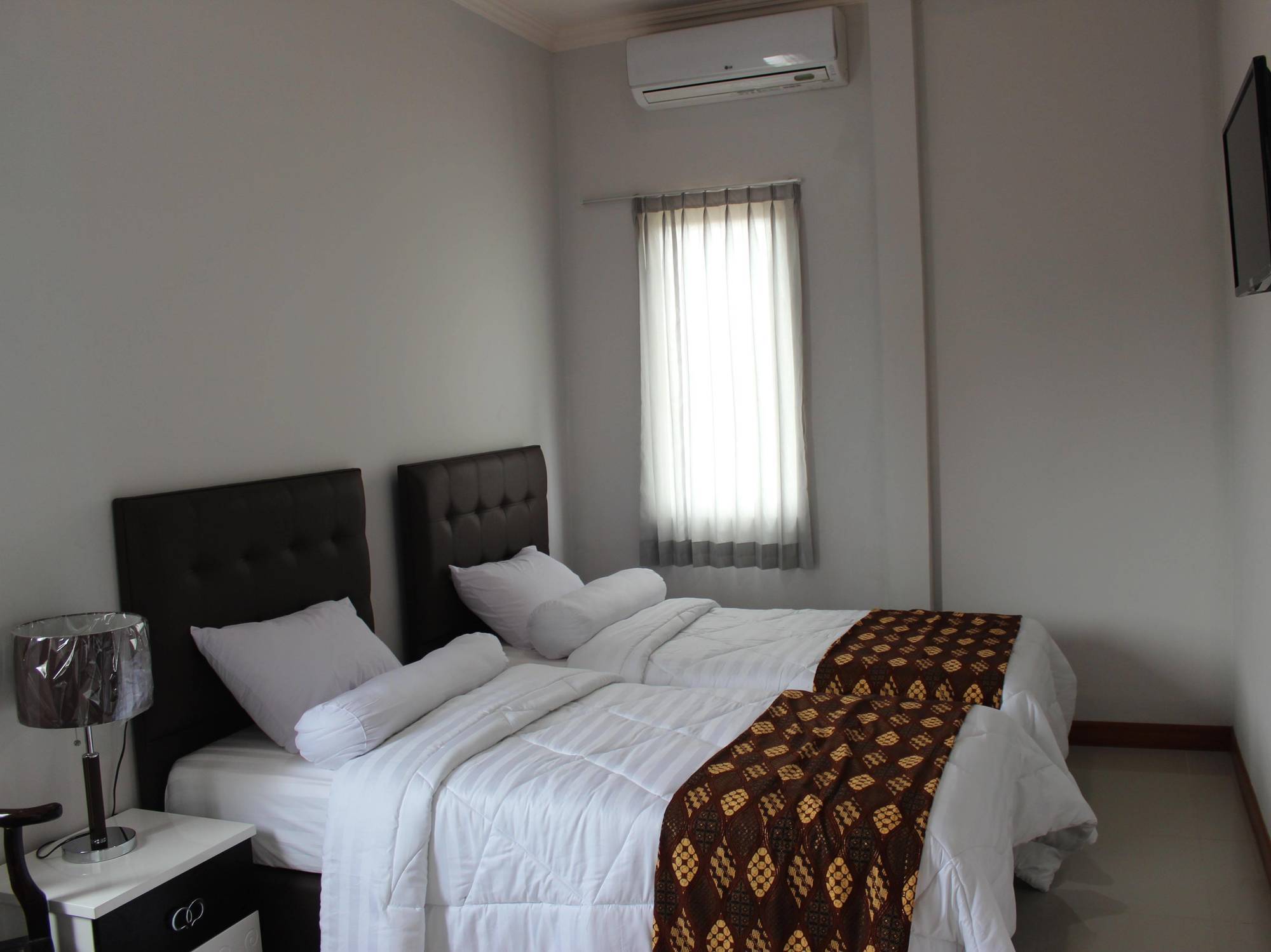 Rene Hotel Yogyakarta Exteriör bild